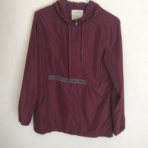 maroon half zip windbreaker loose bottom